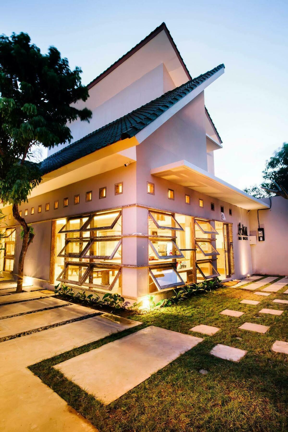 Hostel Lokal Bali *